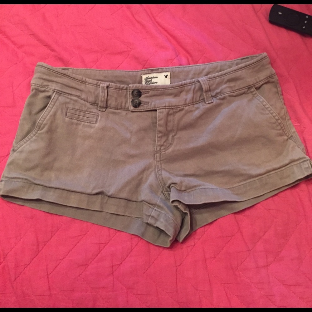 American eagle Grey shorts