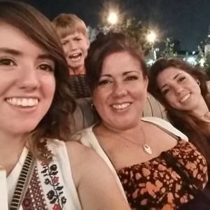 Meet your Posher, Kelli