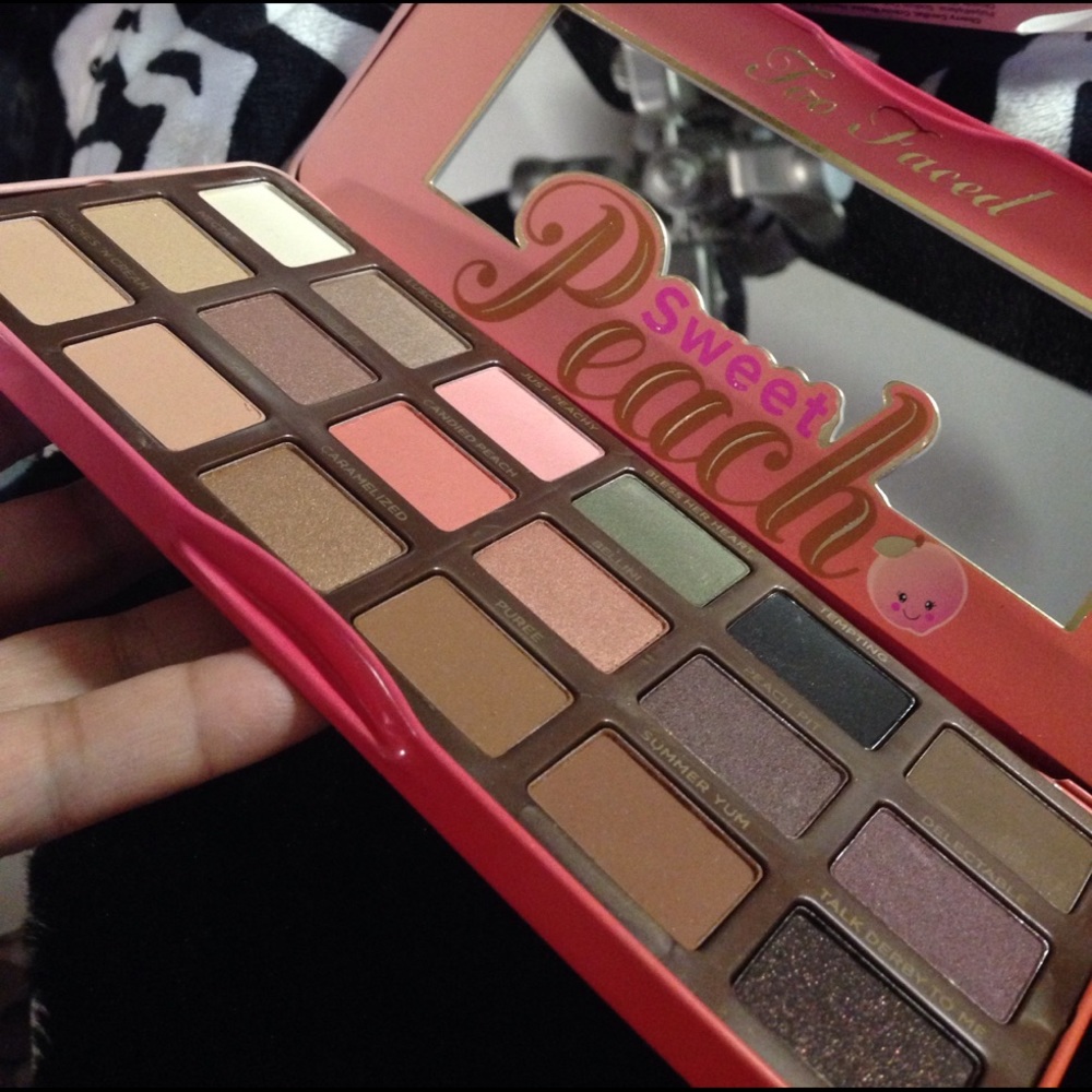 TOO FACED SWEET PEACH EYE SHADOWS