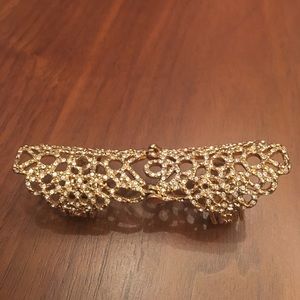 Full length finger ring with crystals