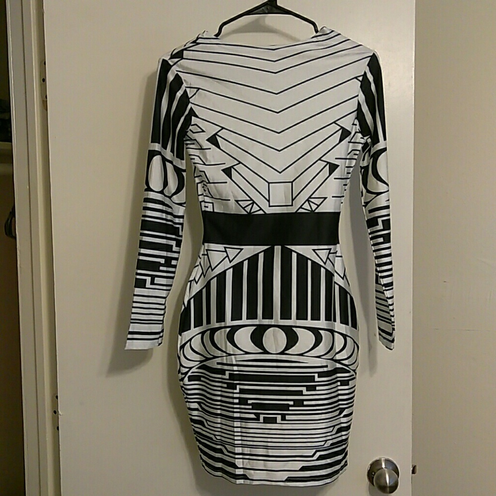 Brand-new Body con dress NEVER been worn