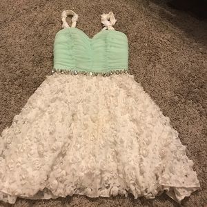 cute windsor homecoming or prom dress