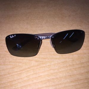 Authentic polarized Ray Bans