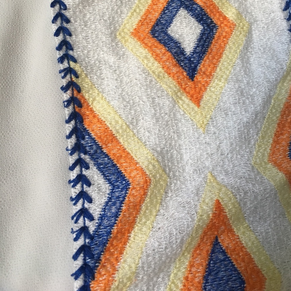 H I P P I E  S H I R T // GET IT BEFORE IT'S GONE! - Picture 4 of 4