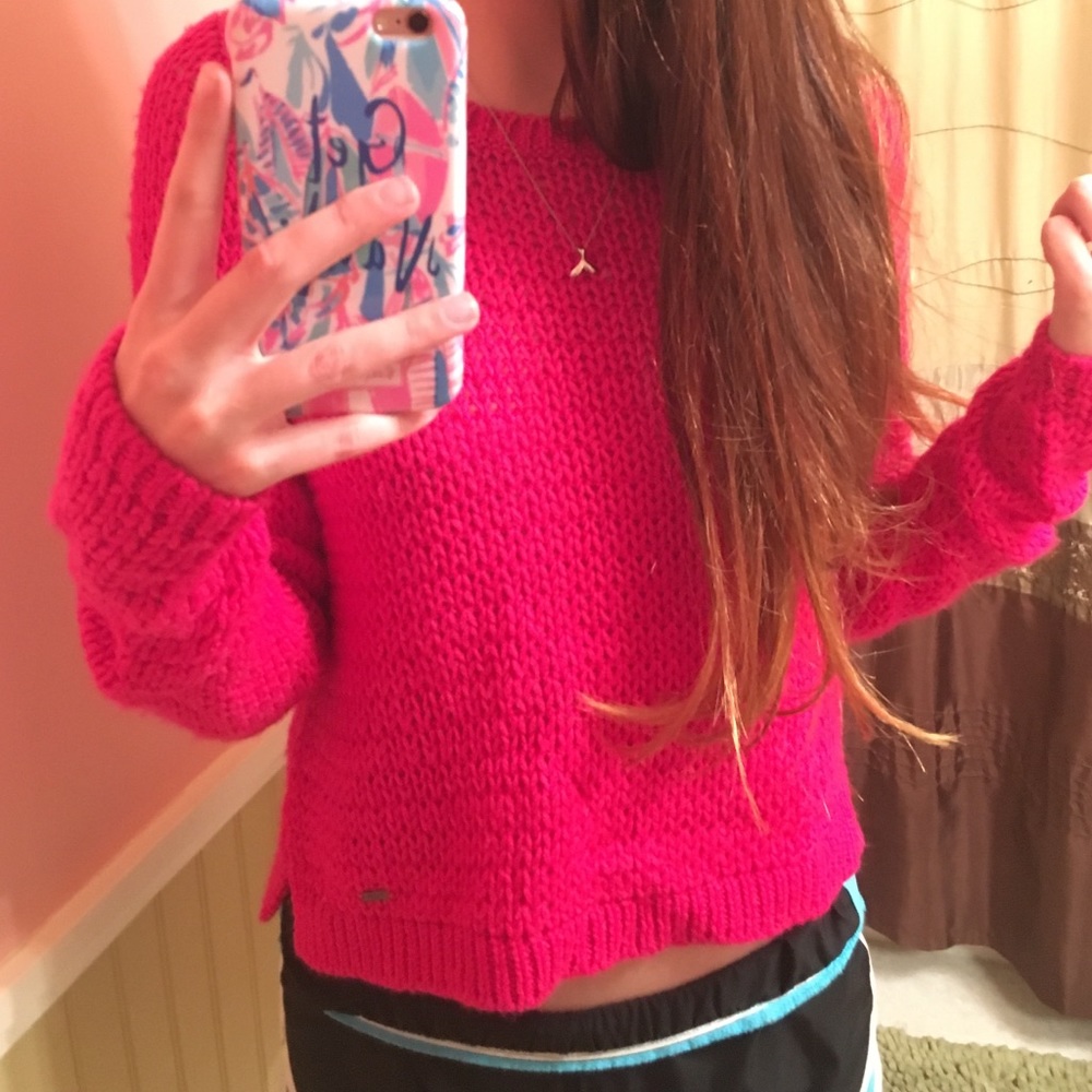 Abercrombie & Fitch Pink Knit Sweater