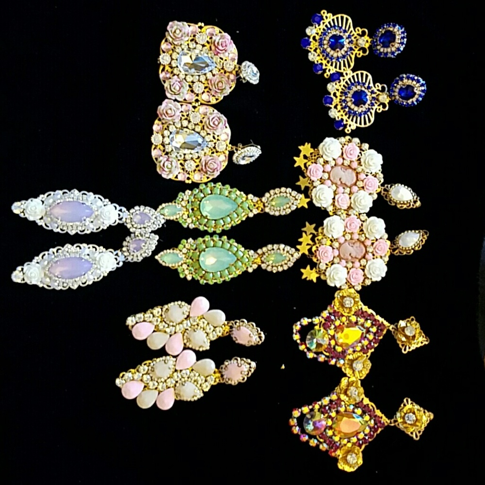 🌹S🌹A🌹L🌹E🌹Handmade Crystal Earrings Pair