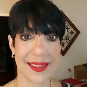 Meet your Posher, Carol