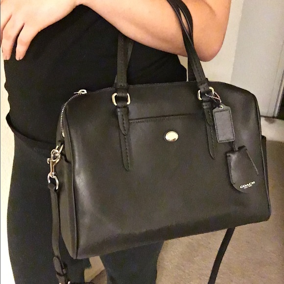 Coach Handbags - *NEW* Coach Black Leather Cross Body Tote
