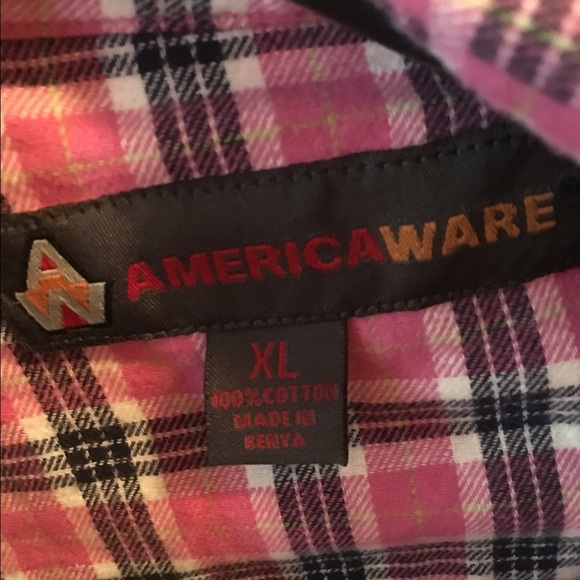 NWT flannel shirt - Picture 4 of 4
