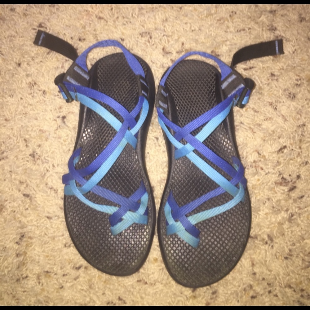 Chacos size 7