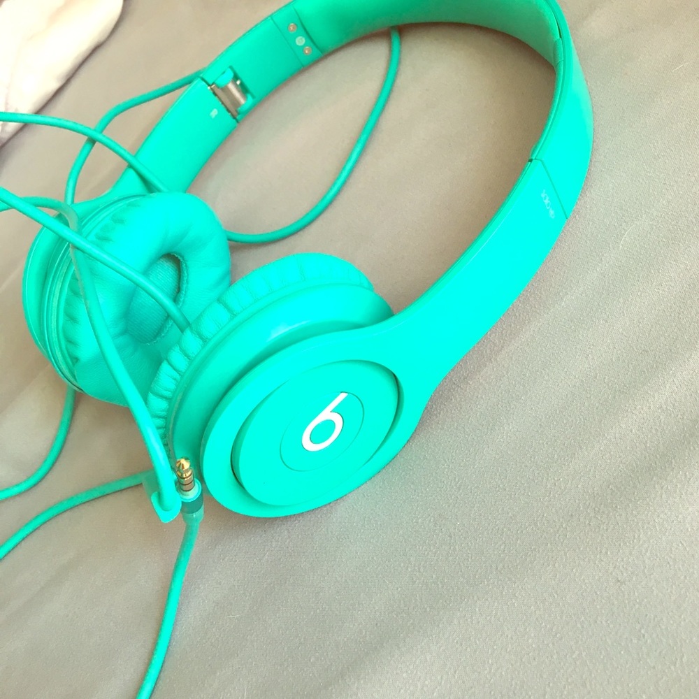 Beats solo 2 headphones