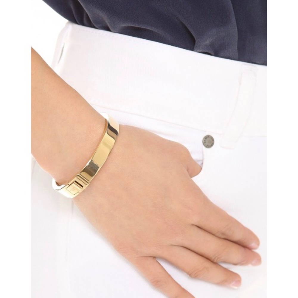 Gold Michael Kors bracelet/bangle