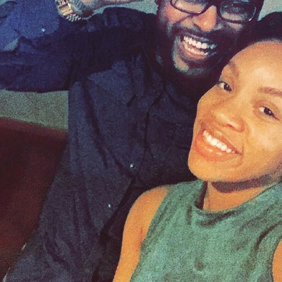 I'm Mercedes, and your name is ? - Picture 5 of 5