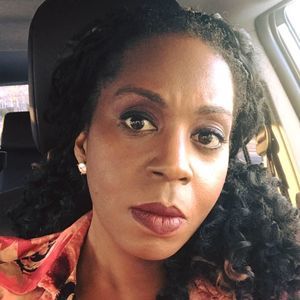 Meet your Posher, Isheka