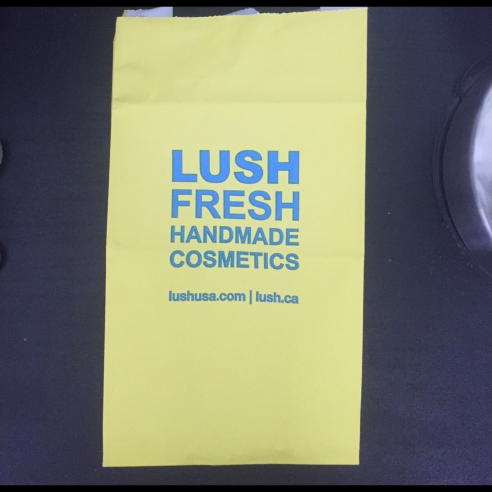 Lush Toothpaste Tabs