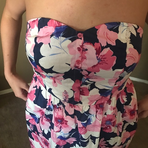 Floral strapless dress - Picture 3 of 5