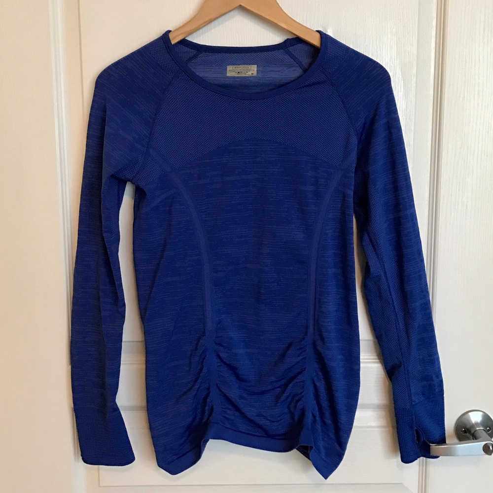 Athleta long sleeve top