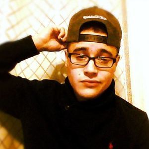 Meet your Posher, Matias