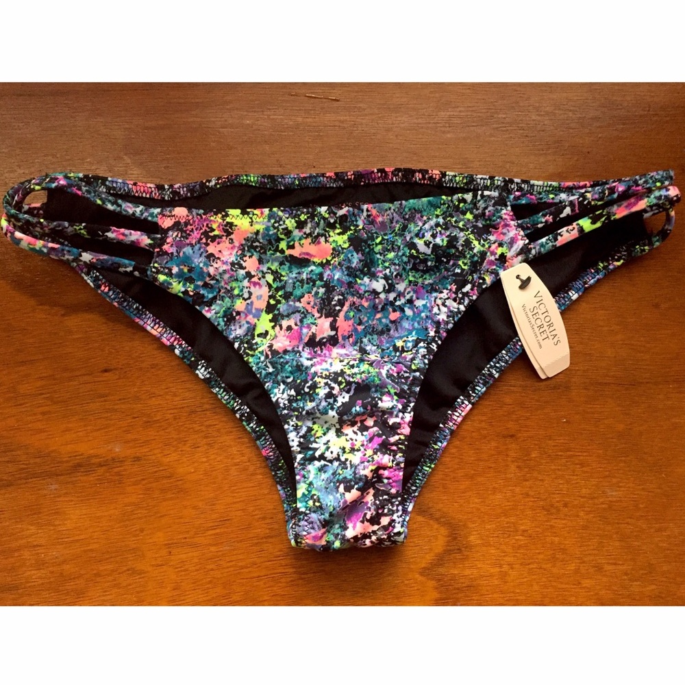 NWT Victoria's Secret Bikini Bottom Sz Small