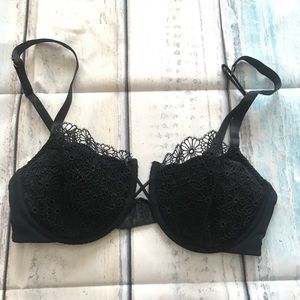 Gorgeous lace Victoria's Secret bra