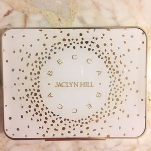 Becca x Jaclyn Hill champagne glow palette