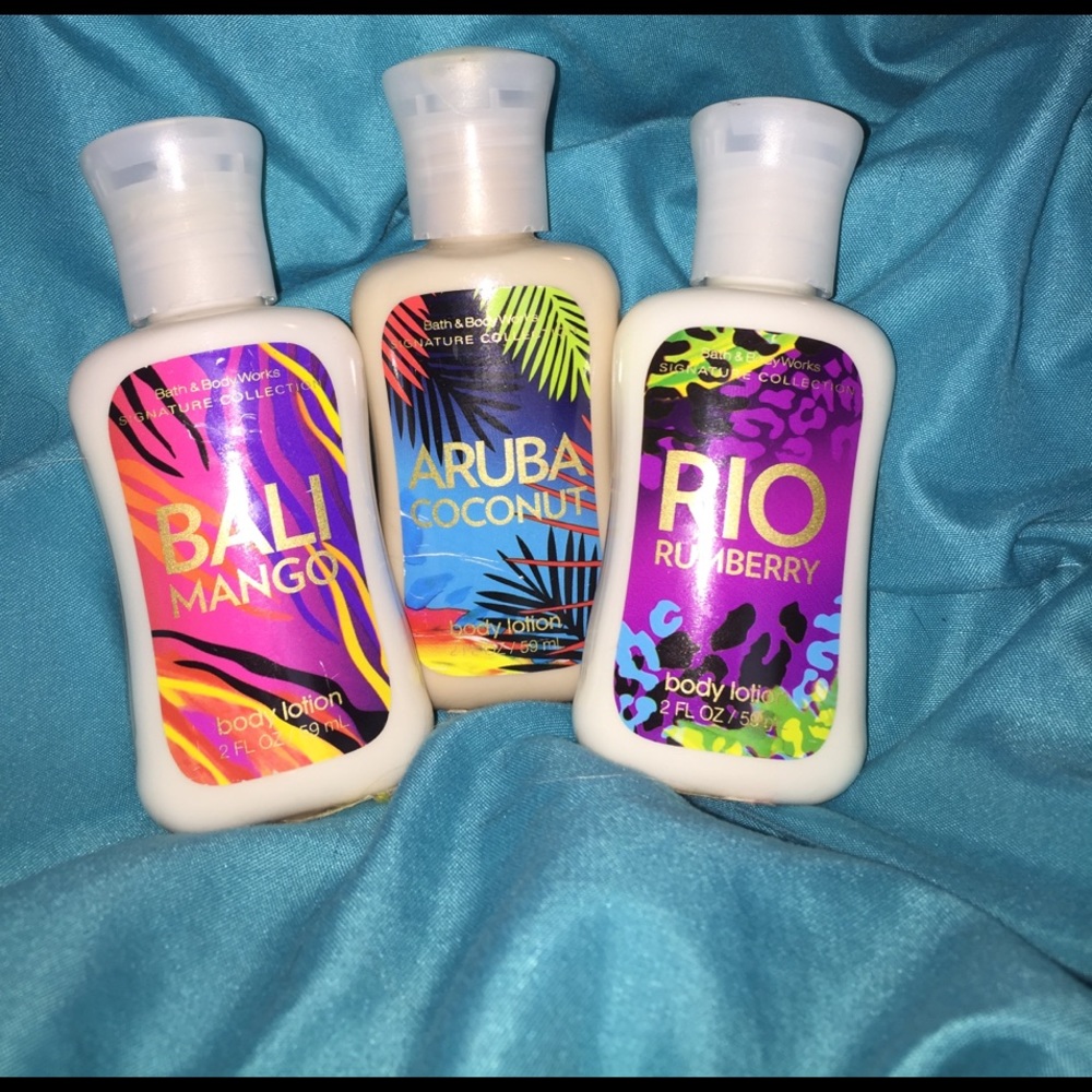 Tropical lotion set
