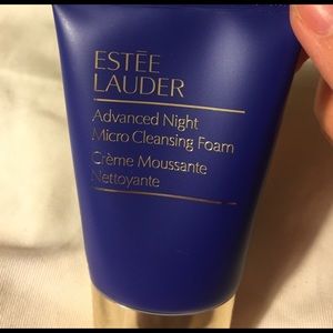 Estée Lauder night micro cleansing form