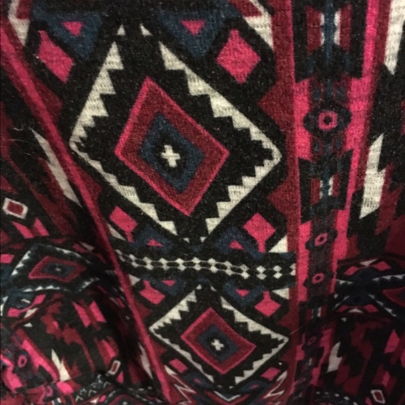 Aztec shirt - Picture 2 of 4
