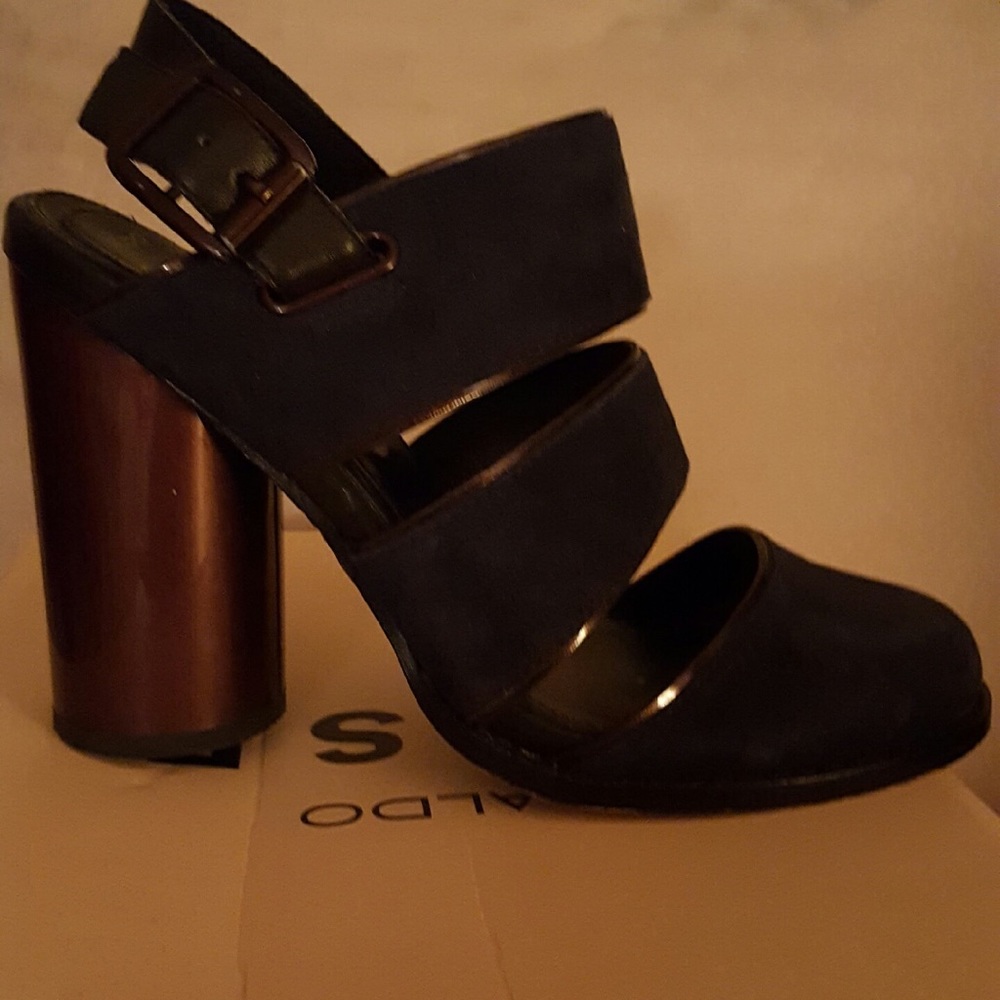 Aldo rise shoes!