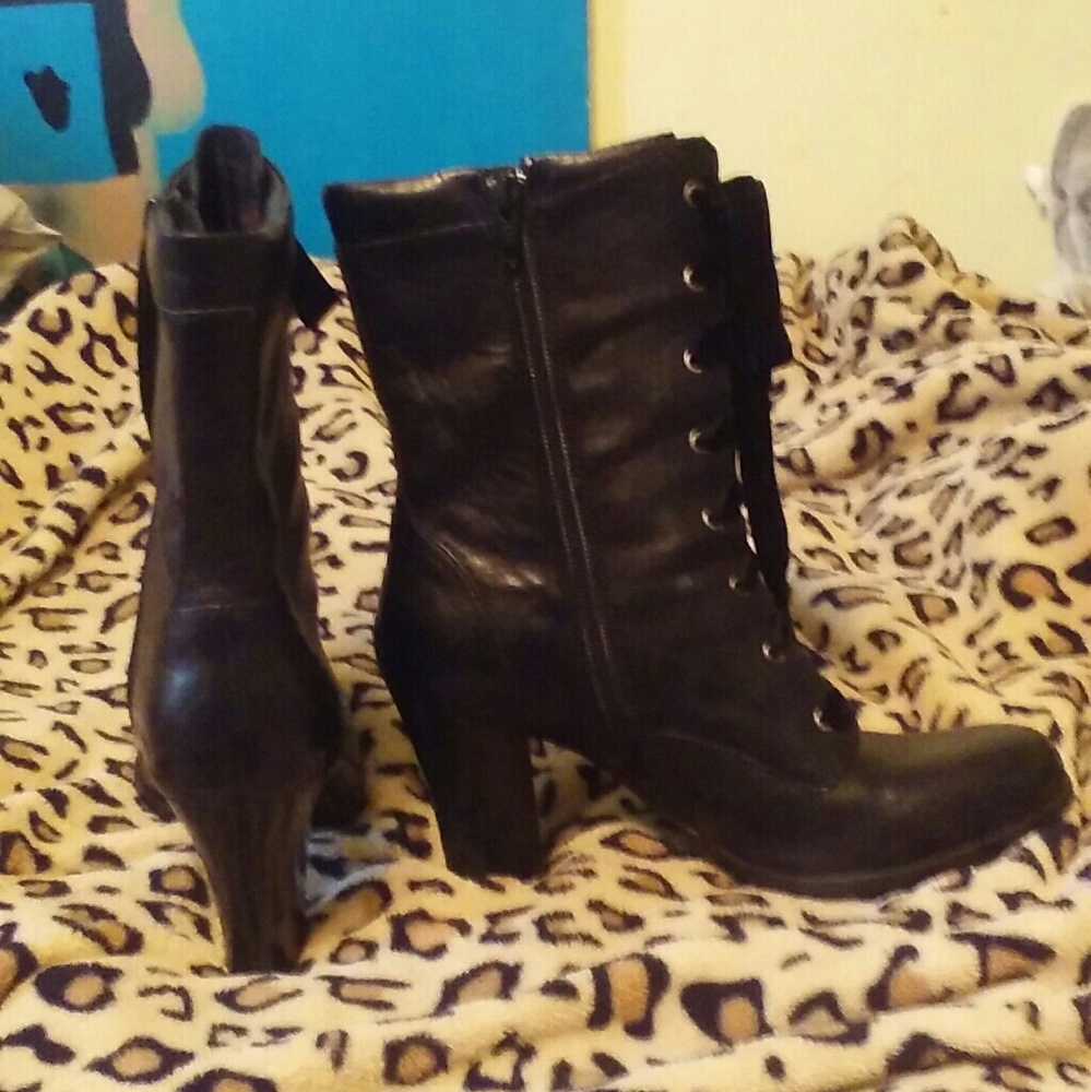 Bornshoes leather heels