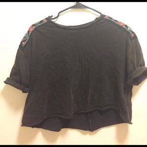 Crop top with beaded shoulders