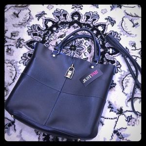 Noel Purse
