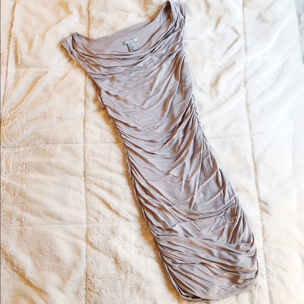 Gorgeous fitted dress