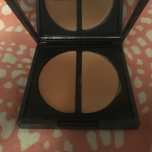 Beauty addicts concealer shade 03