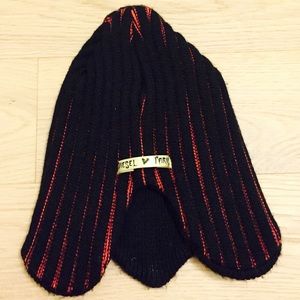 💥REDUCED💥Diesel Beanie
