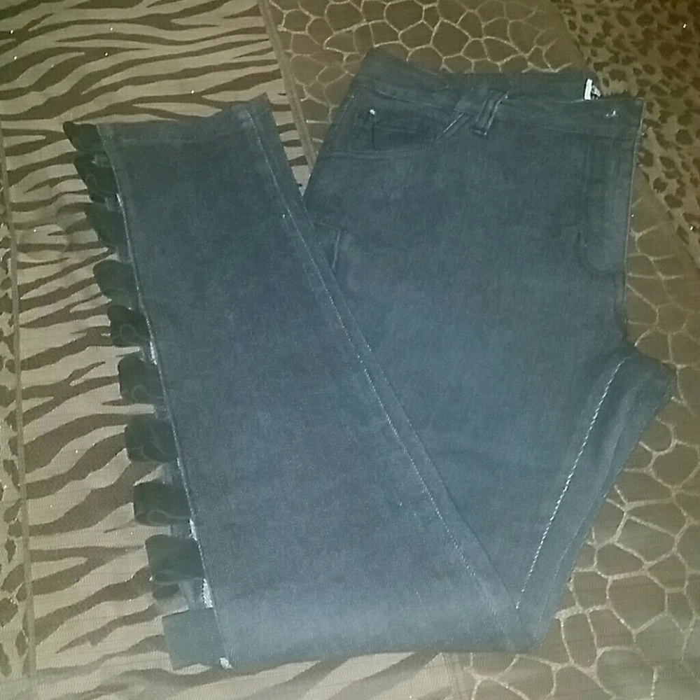 Jeans - Picture 2 of 3