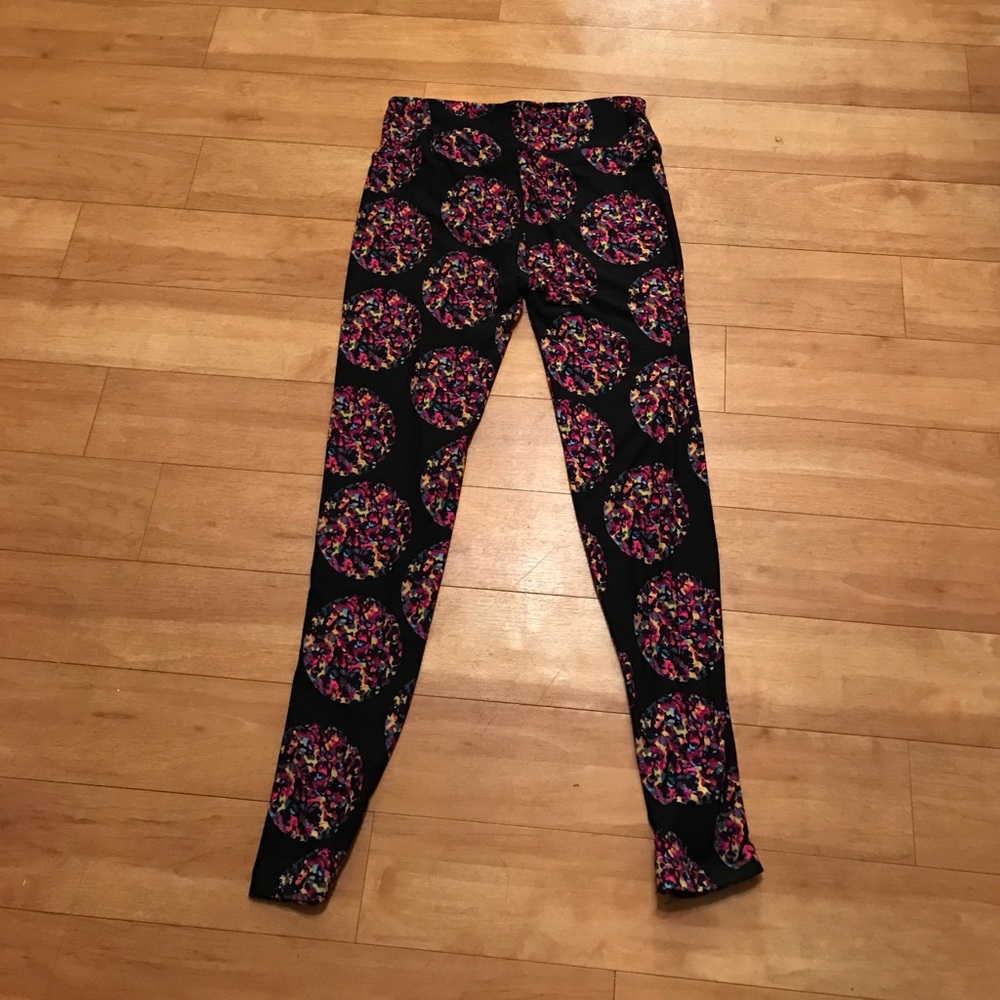 OS LuLaRoe leggings!