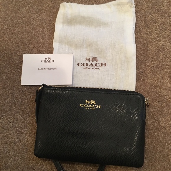 Coach Handbags - Coin purse