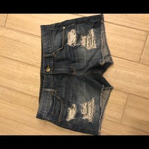 Cut off shorts