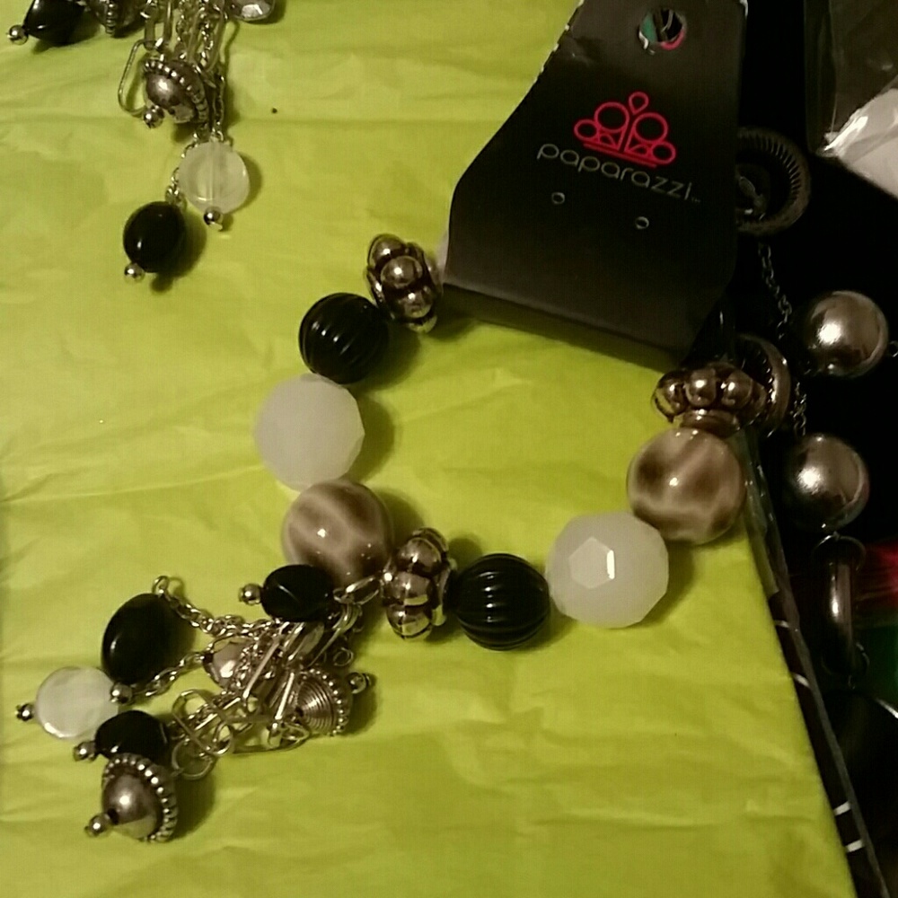 NWT Bead bracelet with dangle charms