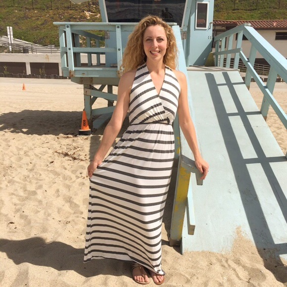 Ivory and Charcoal Striped T-Back Maxi Dress - Picture 4 of 6