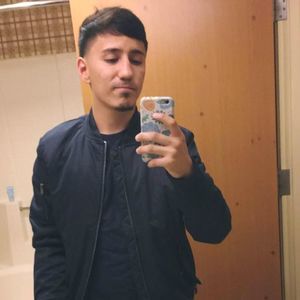 Meet your Posher, Fernando