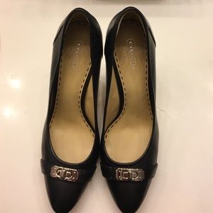 Coach black heels sz 9.5