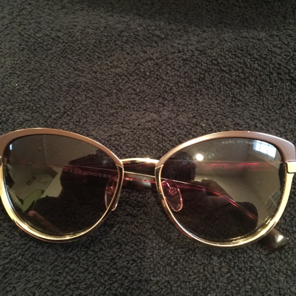 Marc by Marc Jacobs Accessories - Marc by Marc Jacobs brown and gold sunglasses