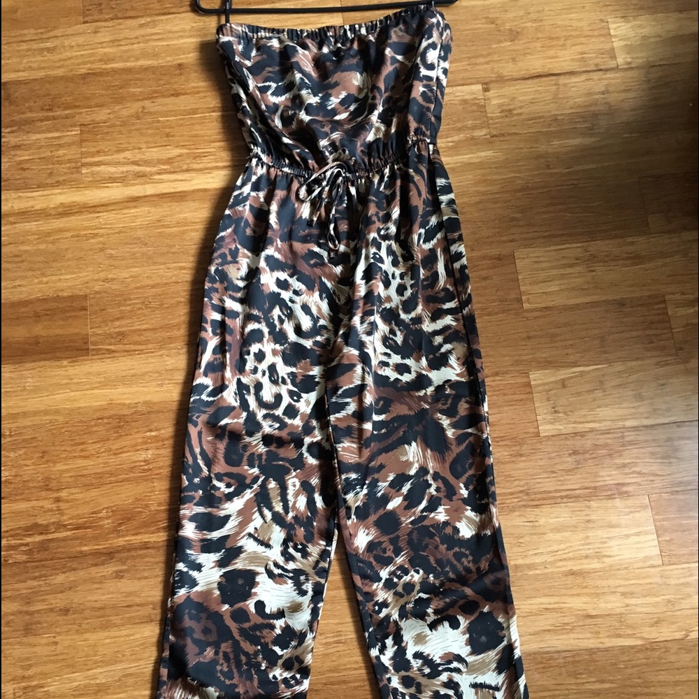 Leopard long romper
