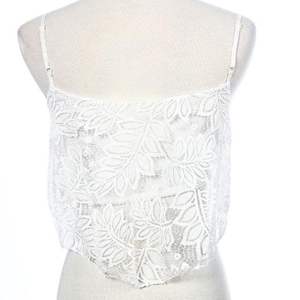 lace crop top - Picture 3 of 5