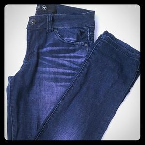 Skinny Jeans with purple Tint