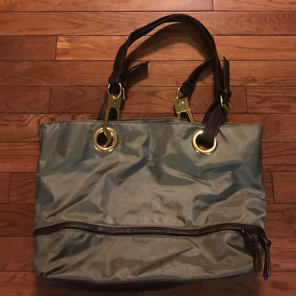 • SOLD • OLIVE GREEN • Braciano - Picture 2 of 5