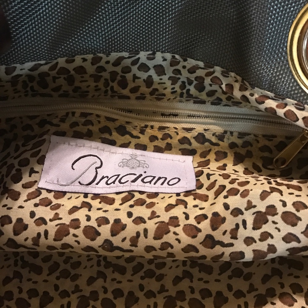 • SOLD • OLIVE GREEN • Braciano - Picture 4 of 5