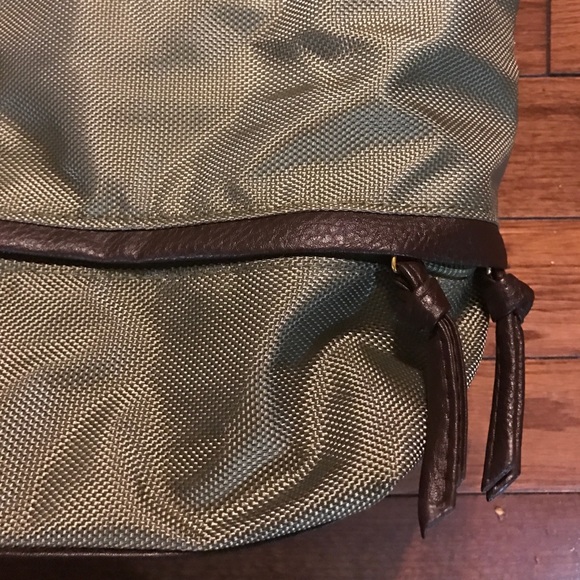 • SOLD • OLIVE GREEN • Braciano - Picture 3 of 5